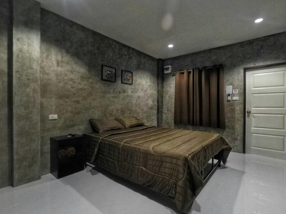 4Hearts Loft House Hotel Сурат Тхани Екстериор снимка