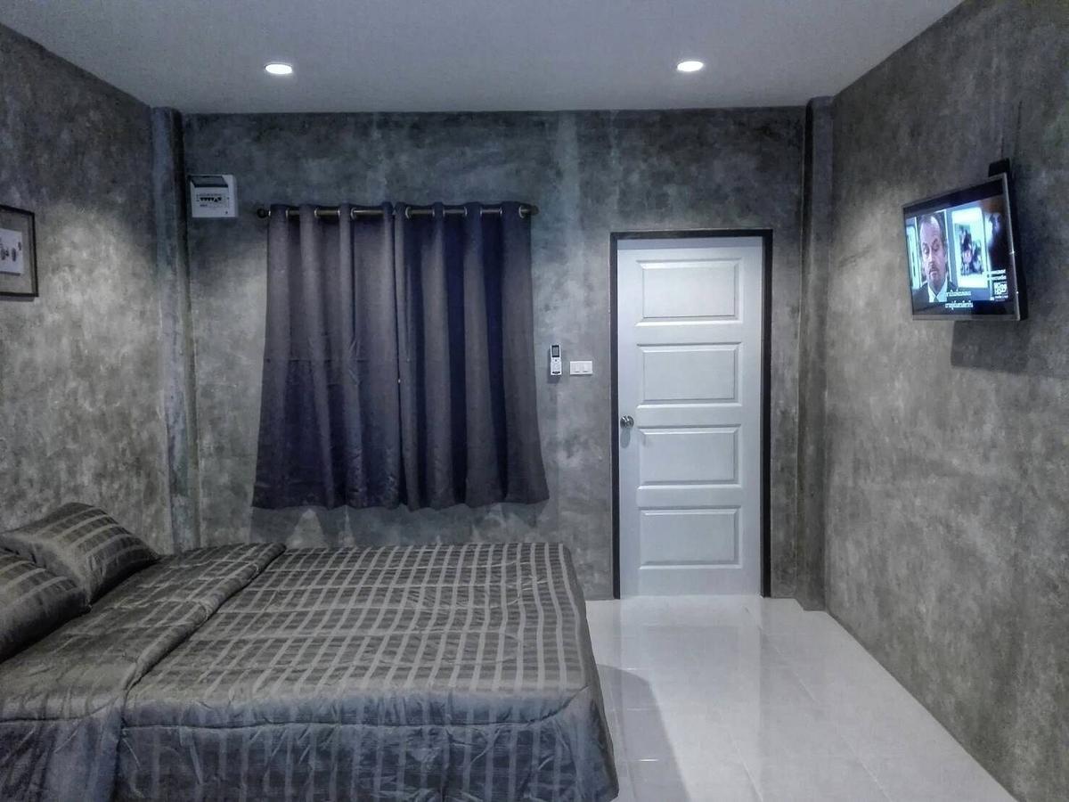 4Hearts Loft House Hotel Сурат Тхани Екстериор снимка